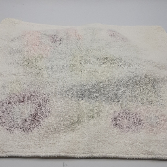 Vintage NEW Caldwell Floral Bright Face Clothes Pair Cotton Made in Canada - Picture 4 of 5